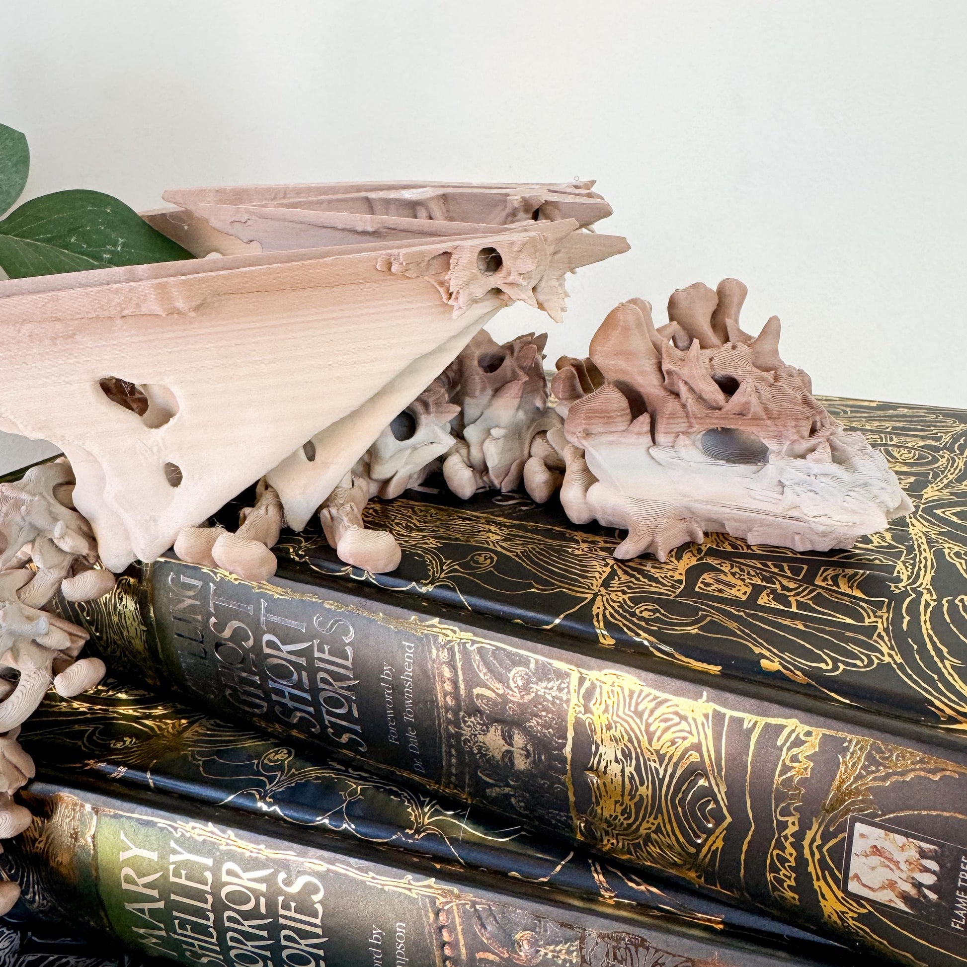 Articulated Winged Hollow Dragon | Fantasy Dragon Model | 3d Printed Dragon | Desk Fidget Toy