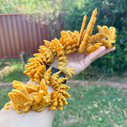 Articulated Fae Wolf Dragon | Fantasy Dragon Model | 3d Printed Dragon | Desk Fidget Toy