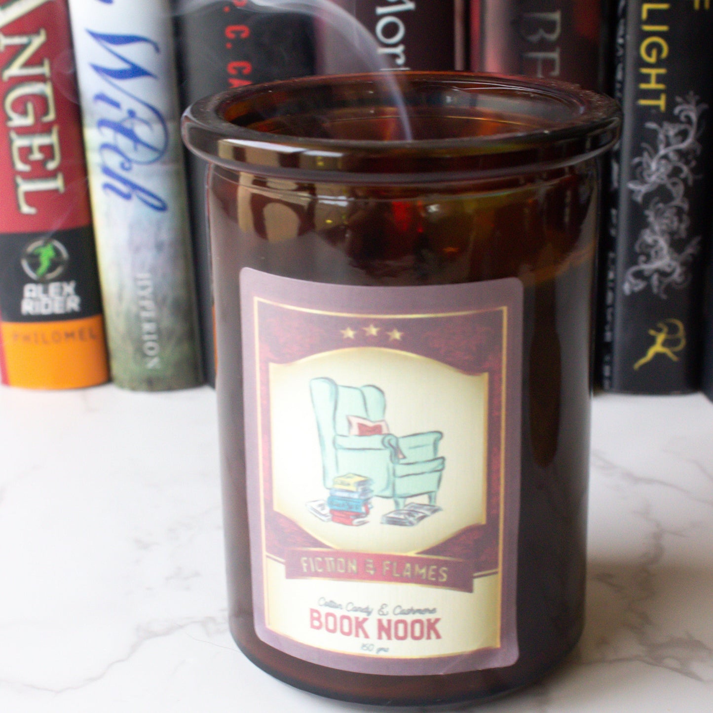 Book Lover Candle Gift Box | Library Scented | Cotton Candy & Cashmere Scented | Fruity Candle | Readers Gift | Aromatherapy Scented Candle