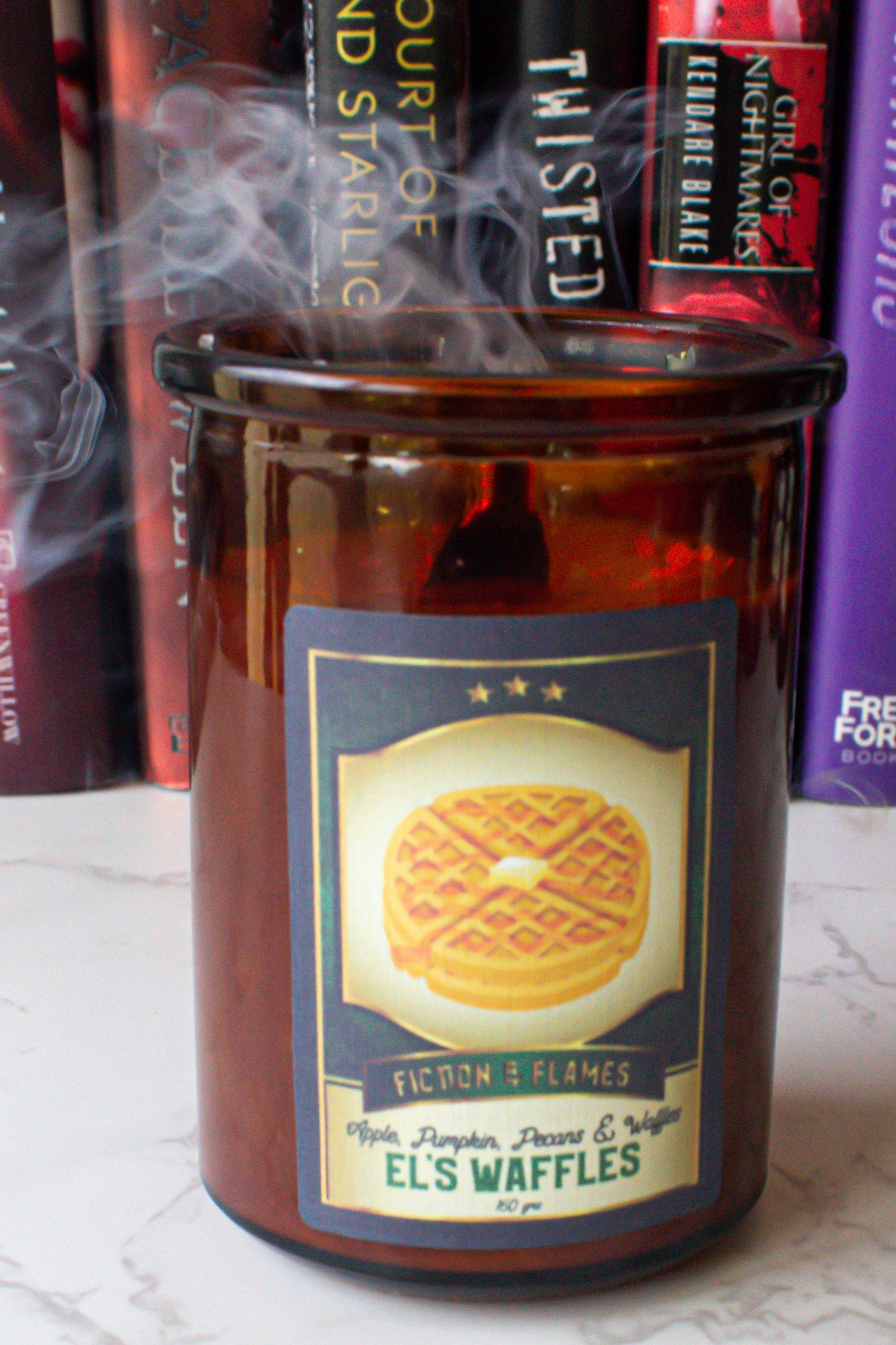 El's Waffles | Apple, Pumpkin, Pecans & Waffles | Soy Candle | Wood Wick | Readers Gift | Writer Gift | Stranger Things Inspired | Halloween