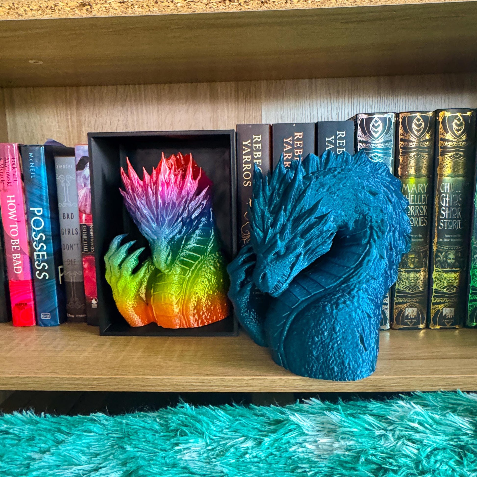 Frost dragon Book Nook | 3d printed | dragon book nook