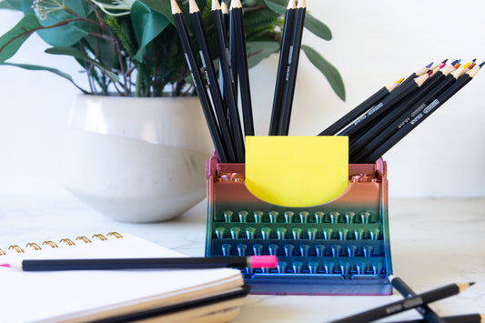 Typewriter Pen Holder - Vintage-Inspired Desk Organiser - 3D Printed PLA - Multiple Colours Available - Fiction and Flames 