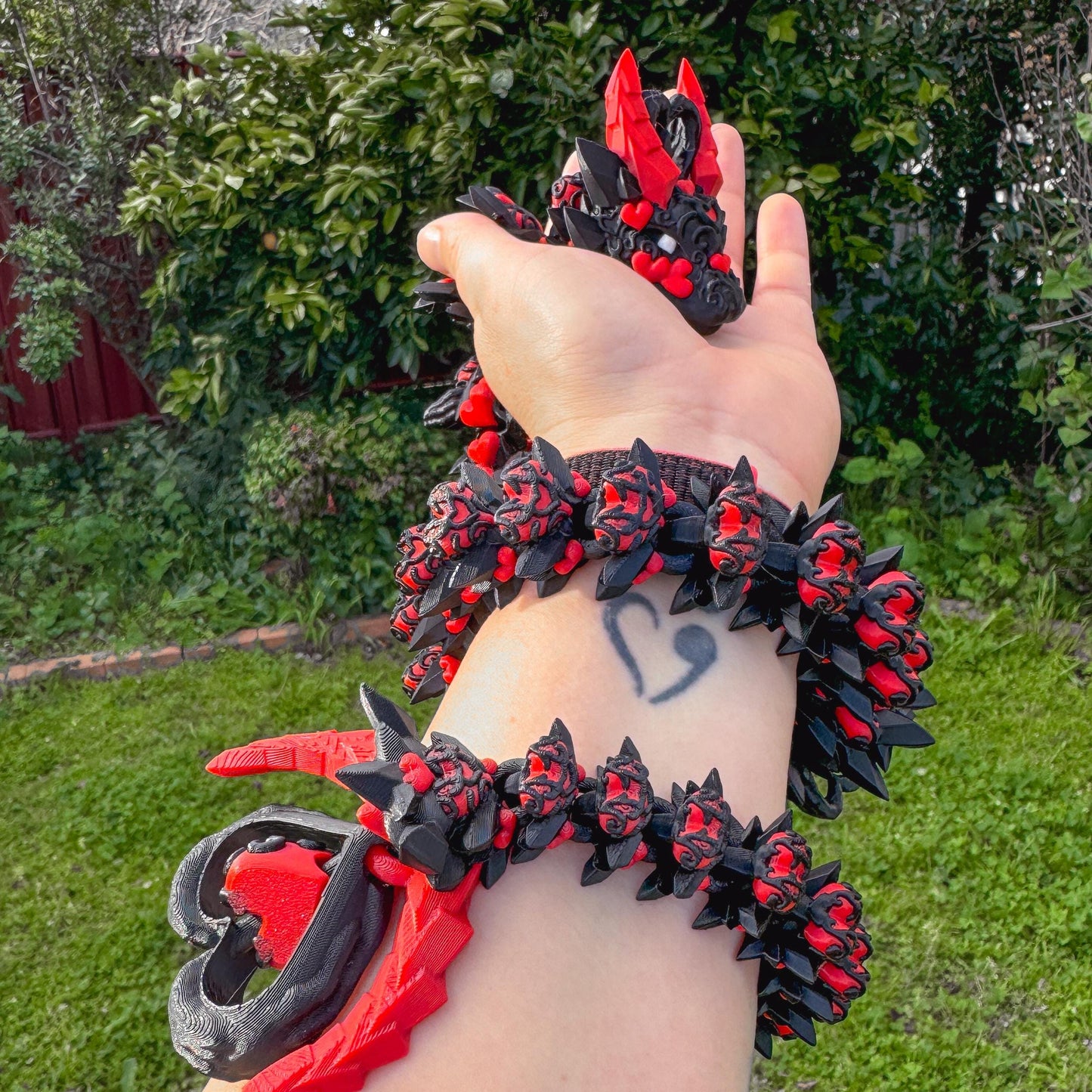 Articulated Heart Dragon | Fantasy Dragon Model | 3d Printed Dragon | Desk Fidget Toy - Fiction and Flames 