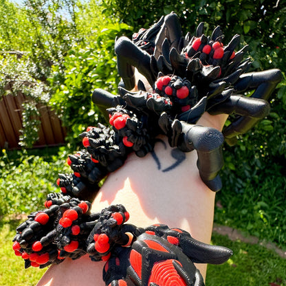 Articulated 3D Printed Dragon - Black Widow Dragon with 31 Moveable Joints and Unique Spider Legs