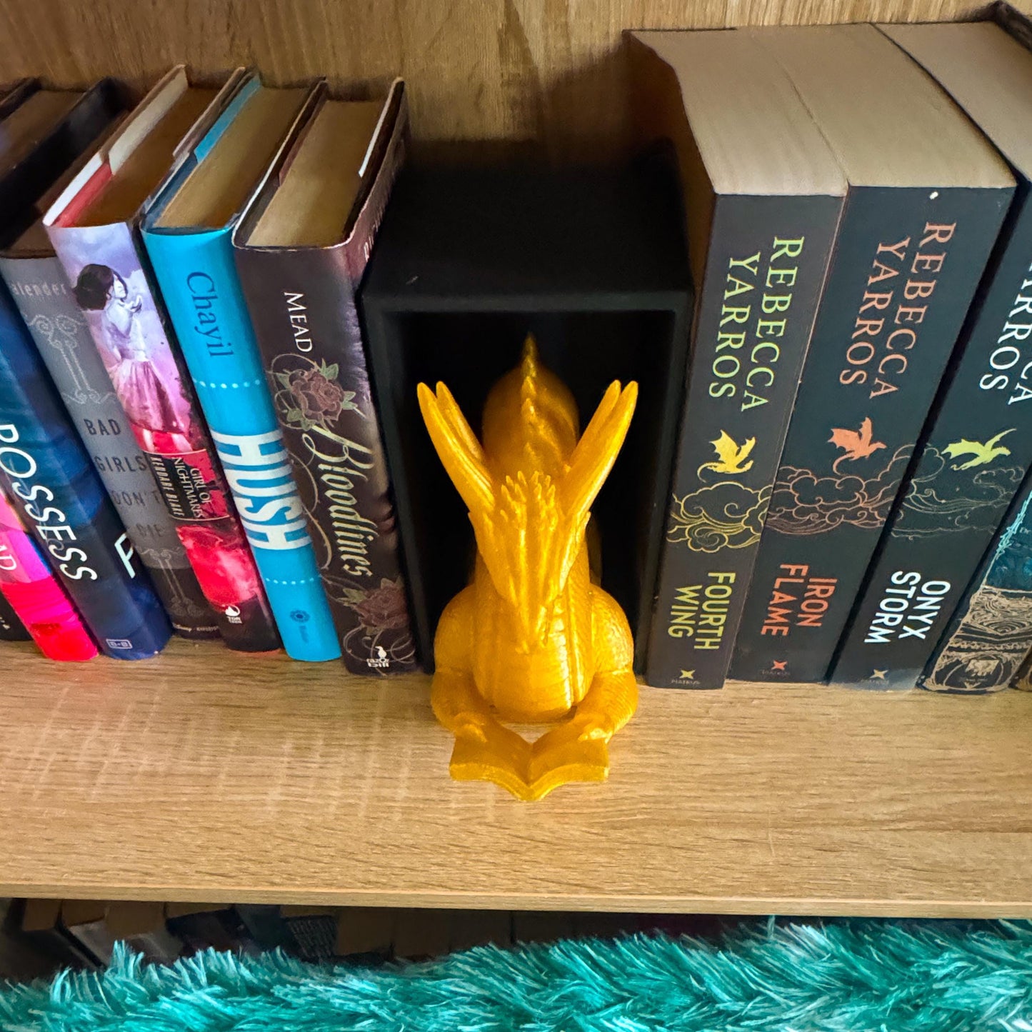 Reading dragon Book Nook | 3d printed | dragon book nook